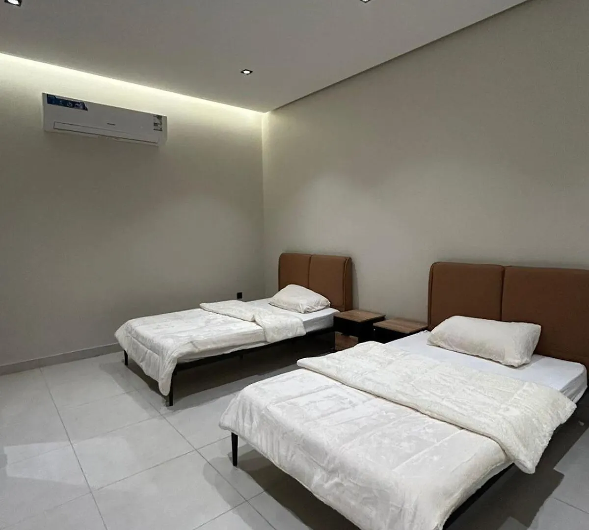 شقة مميزة بـ3 غرف نوم وصالة موقع مميز Mecca Apartemen